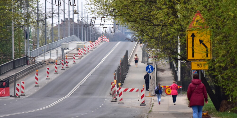 Спустя три года закончился ремонт Деглавского моста