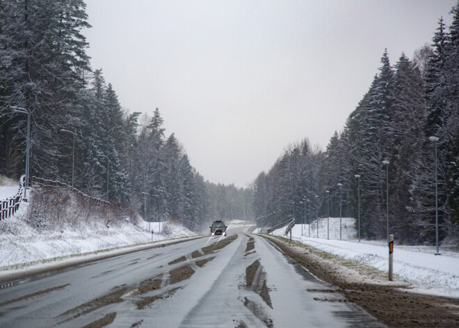 Novembra izskaņā un decembra sākumā gaidāms nokrišņiem bagāts laiks