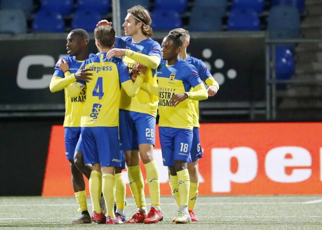 Uldriķis gūst vārtus un sekmē "Cambuur" uzvaru Nīderlandes čempionāta spēlē