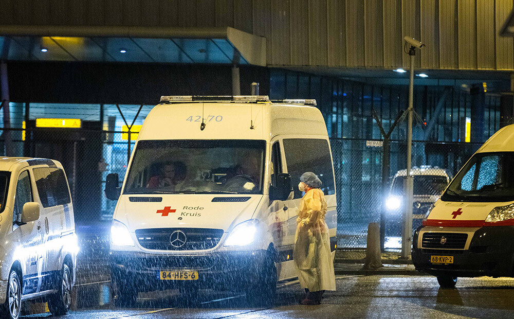 In the Netherlands, 61 passengers were found to have Covid-19 after arriving from South Africa