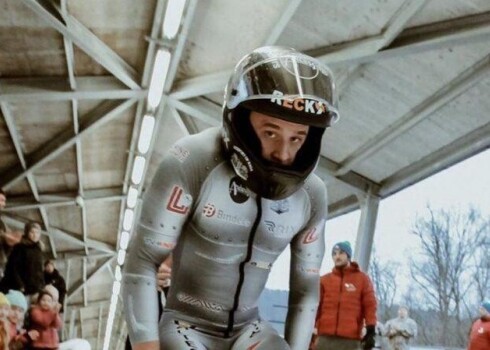 Cipuļa bobsleja četrinieks uzvarētājam divu braucienu summā zaudēja 2,27 sekundes.