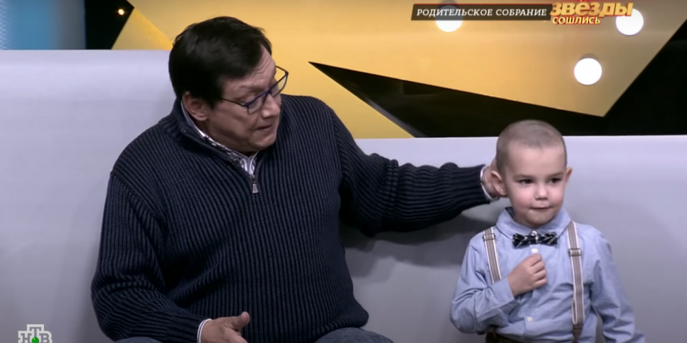 55-летний Кончаловский впервые представил публике 4-летнего сына