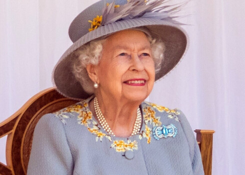 Barbadosa atsakās no karalienes Elizabetes II un kļūst par jaunāko republiku pasaulē