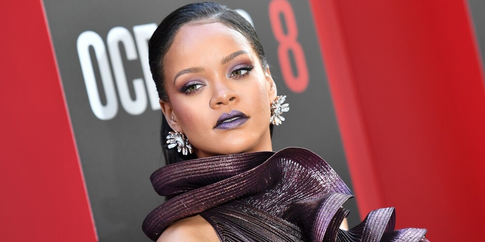 Barbadian singer/actress Rihanna arrives for the world premiere of Ocean's 8 on June 5, 2018 in New York.                             
Ocean's 8 will be released nationwide on June 8, 2018.  / AFP PHOTO / ANGELA WEISS