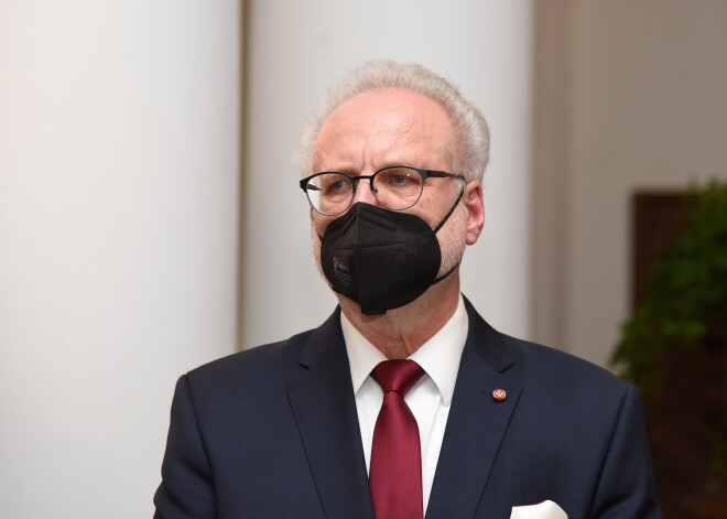 Saeimas komisijai nodots Levita piedāvājums atjaunot valsts ministrus