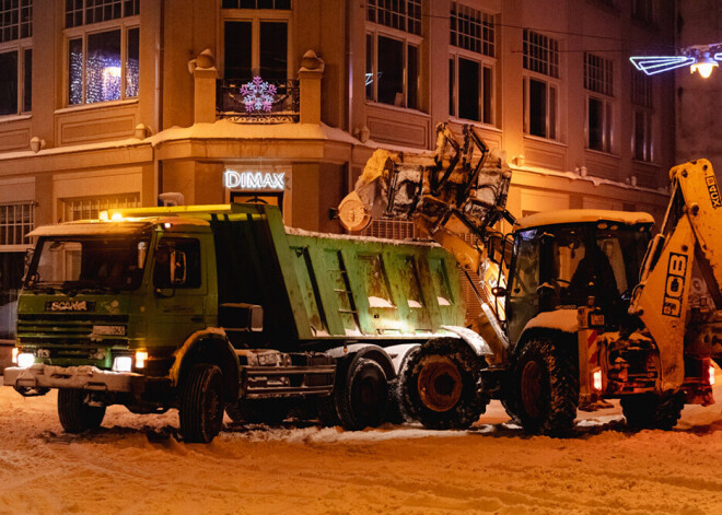 Rīgas vicemērs neizslēdz iespēju nekvalitatīvas sniega tīrīšanas dēļ lauzt līgumu ar "Clean R"