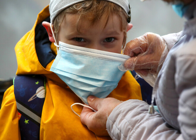 Bērni ar dzirdes un valodas traucējumiem atsevišķos gadījumos varēs nelietot sejas maskas izglītības procesa laikā