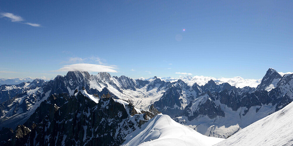 Alpīnists, kurš 2013. gadā Francijas Alpos atrada dārgakmeņus, beidzot tiek pie atlīdzības