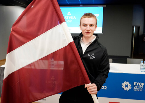 Nosaukts Latvijas hokeja izlases sastāvs un karognesējs Eiropas jaunatnes ziemas Olimpiādē "Vuokatti 2022"