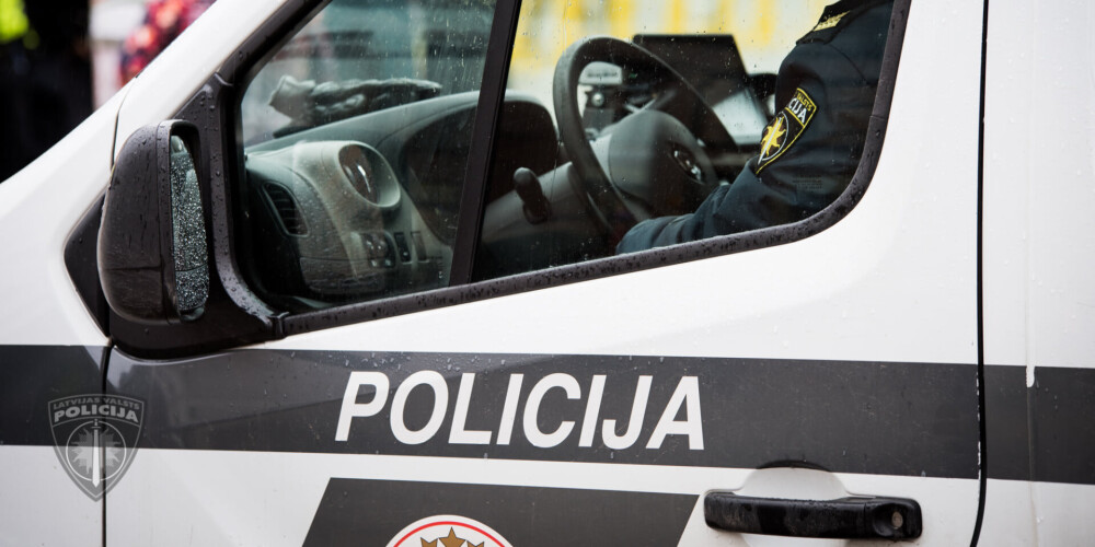 Valsts policija aicina nepulcēties nesankcionētajā pasākumā “Rododendrs”