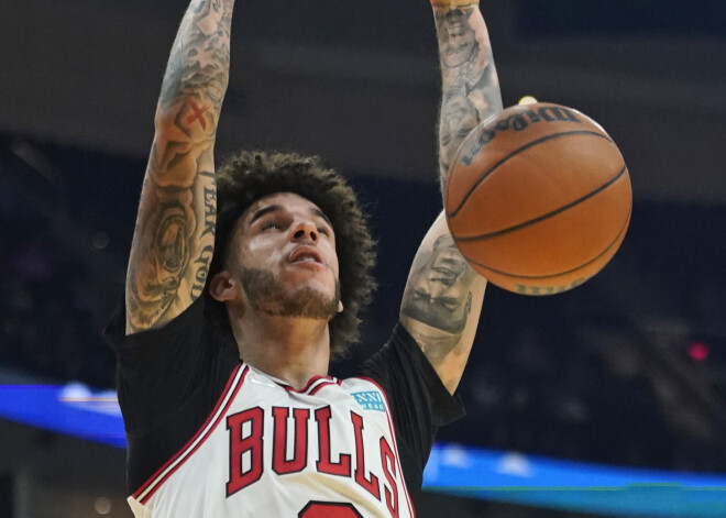 Čikāgas "Bulls" konstatēti desmit Covid-19 gadījumi, NBA pārceļ divas nākamās spēles