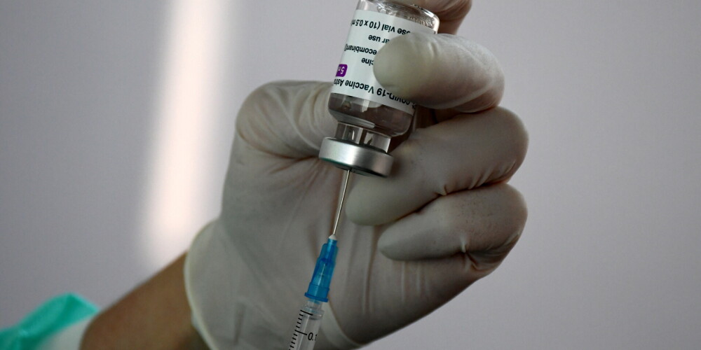 Vakcinēšanās pret Covid-19 aktivitāte Latvijā neaug