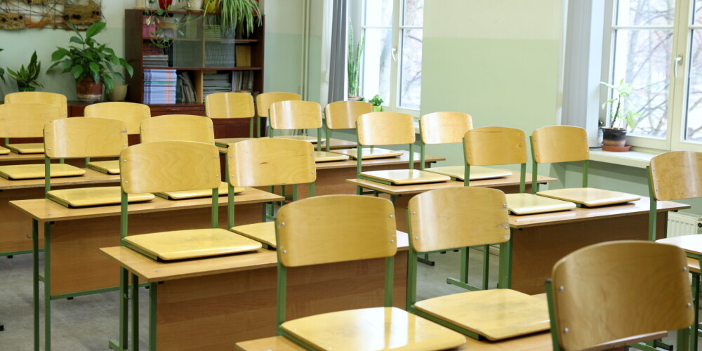 Министерство образования ищет краткосрочные решения по проблеме дефицита учителей