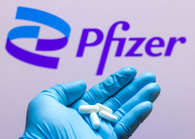 Eiropas Zāļu aģentūra apstiprina "Pfizer" zāles pret Covid-19 ārkārtas izmantošanai atsevišķās valstīs