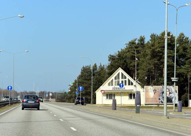 VARAM aptur Jūrmalas domes ieceri iebraukšanas maksu pilsētā iekasēt visu gadu