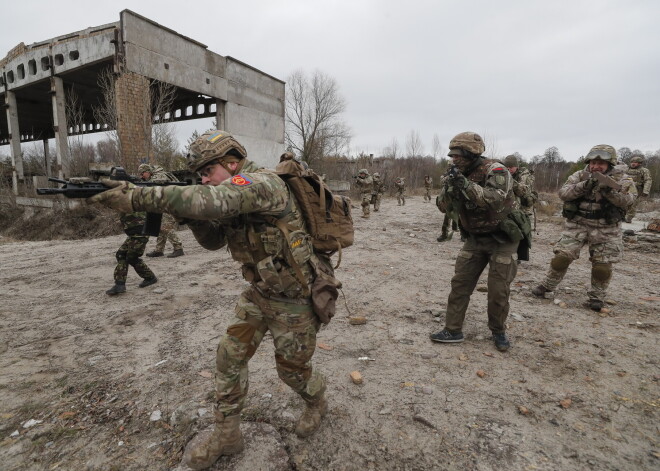 Krievijas armiju Ukrainā atmasko korupcija