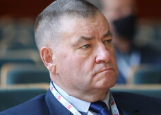 Jelgavas novada deputāti prasa uzticības balsojumu domes priekšsēdētājam Caunem