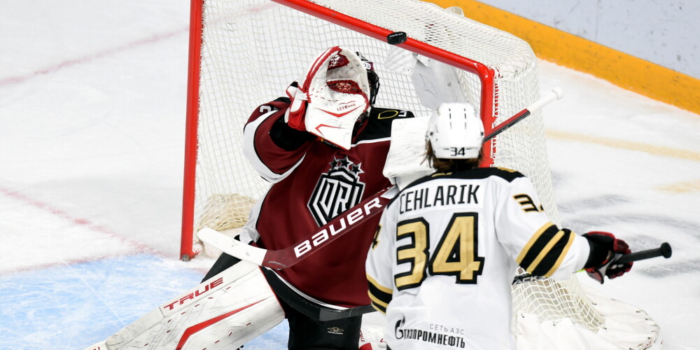 Kontinentālās hokeja līgas spēle starp Rīgas "Dinamo" un Omskas "Avangard" komandām ''Arēnā Rīga''.