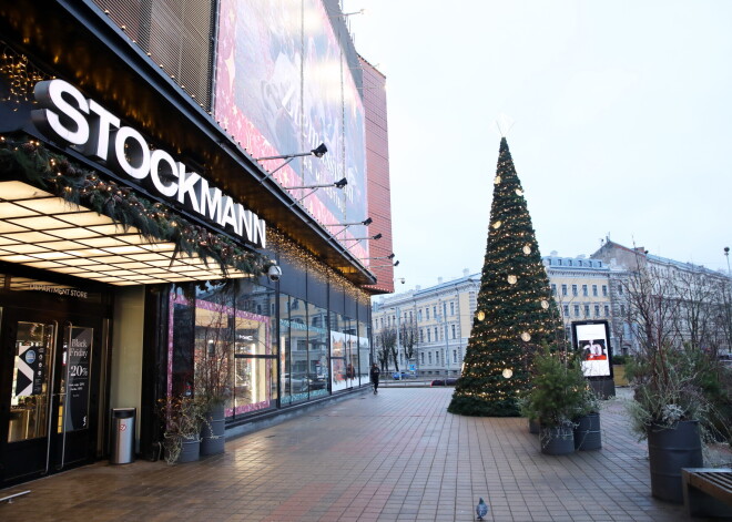 "Stockmann" pārdevis tirdzniecības centru Rīgā