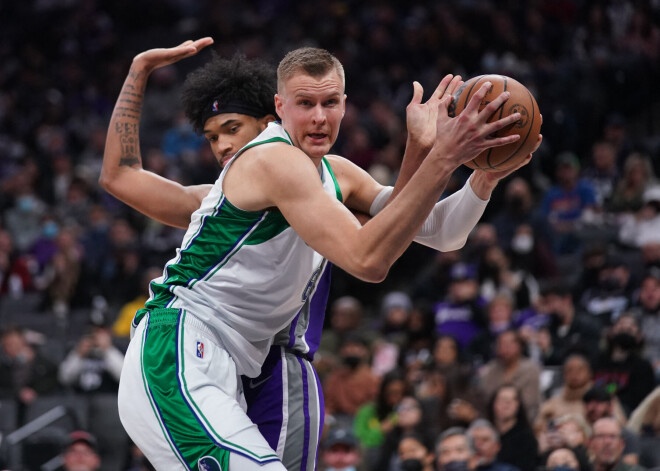 Porziņģis gūst 24 punktus un sekmē "Mavericks" uzvaru pār "Kings"