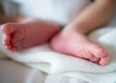Liepājas slimnīcā jaunā gada pirmajās dienās piedzimusi meitenīte un divi puikas