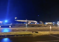 ВИДЕО: самолет Ryanair экстренно сел во Франции из-за паники среди пассажиров