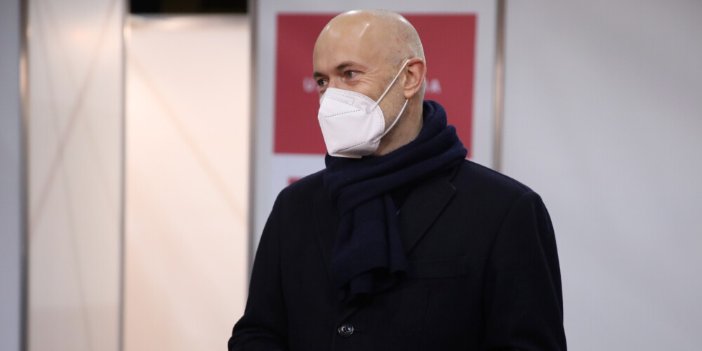 Veselības ministrs Daniels Pavļuts.