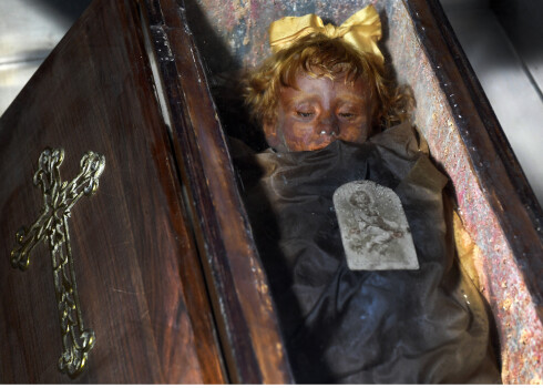 Pasaulē skaistākā mūmija un vēl 162 bērni. Grasās atklāt Palermo katakombu noslēpumu