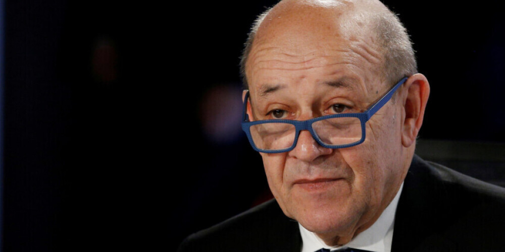 Francijas ārlietu ministrs paziņo, ka Krievija mēģina apiet ES, runājot ar ASV par Ukrainu