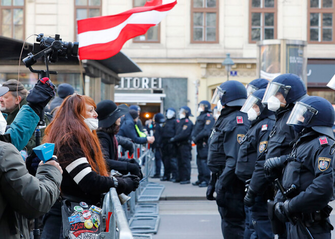 Austrijas policija stingrāk kontrolēs epidemioloģiskās drošības pasākumu ievērošanu