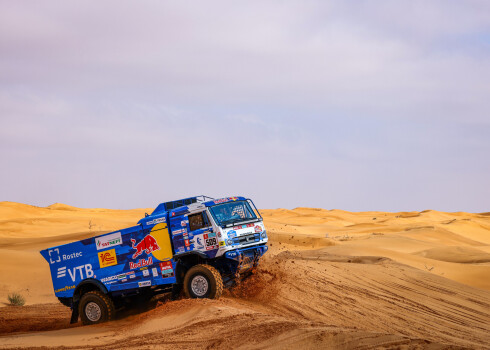 Panākumiem bagāto “Kamaz” komandu Dakaras rallijreidā vaino krāpšanā