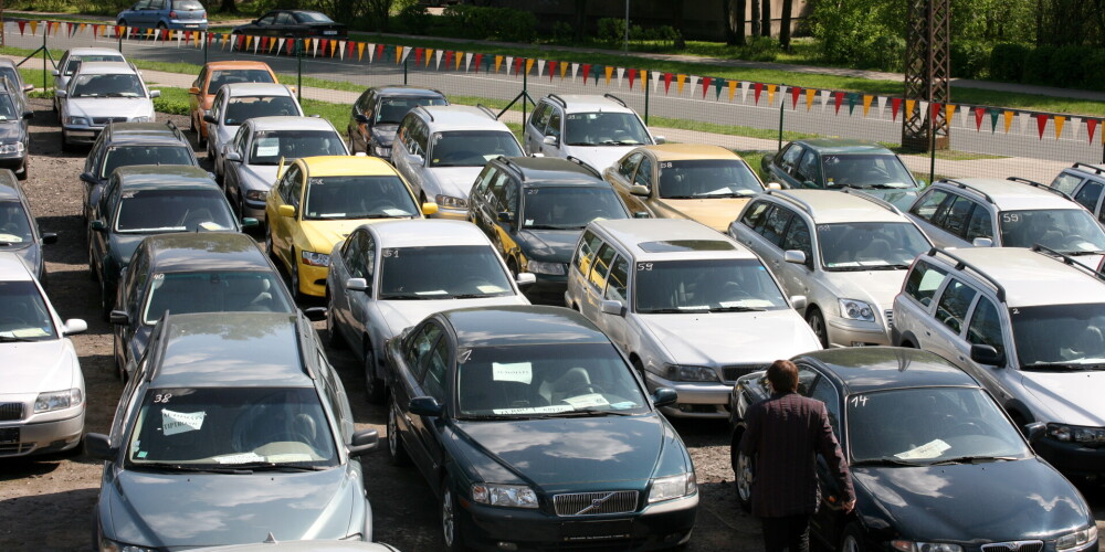 Latvijā pērn reģistrēja par 19,9% vairāk lietotu vieglo automašīnu