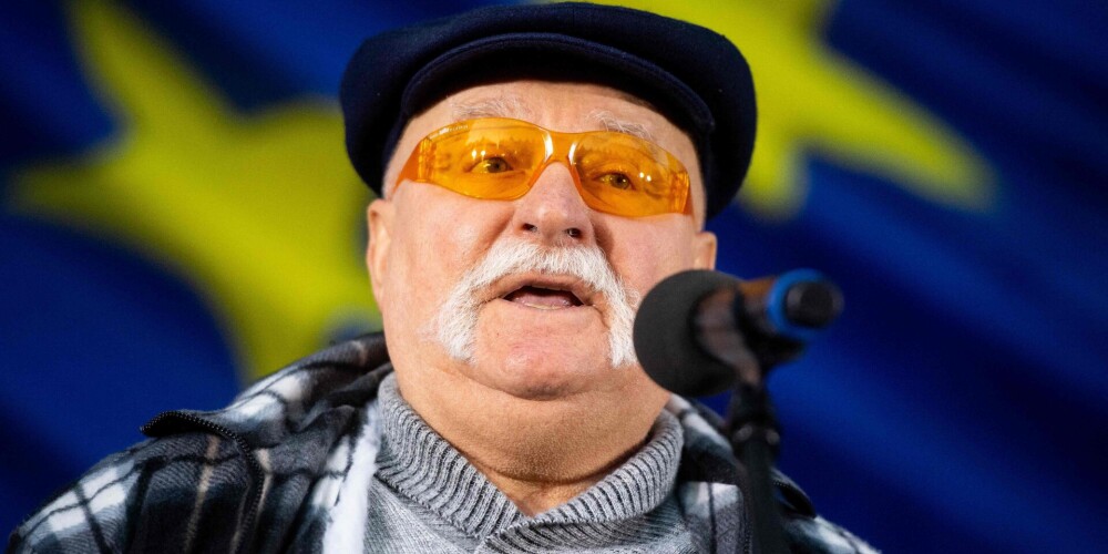 Lehs Valensa (dzimis 1943. gada 29. septembrī) ir poļu elektriķis, strādnieku kustības aktīvists un politiķis, Polijas prezidents no 1990. līdz 1995. gadam. 1980. gadā bija viens no Polijas neatkarīgās arodbiedrības "Solidaritāte" dibinātājiem un tās pirmais priekšsēdētājs. 1983. gada Nobela miera prēmijas laureāts.