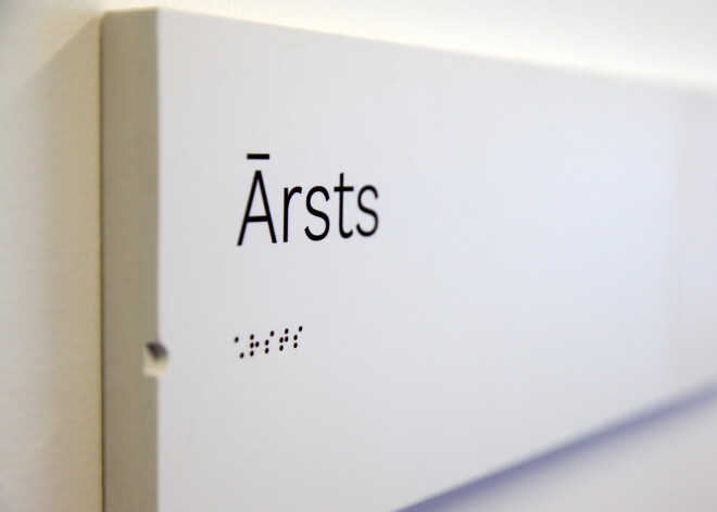 Vairākas sievietes vērsušās policijā par imunologa Ņikiforenko seksuālu vardarbību; uzsākts kriminālprocess