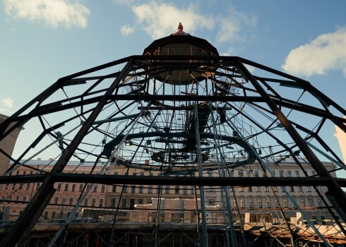VIDEO: tādu cirku nebūsiet redzējuši. Vēsturiski kadri ar atsegto Rīgas cirka kupolu