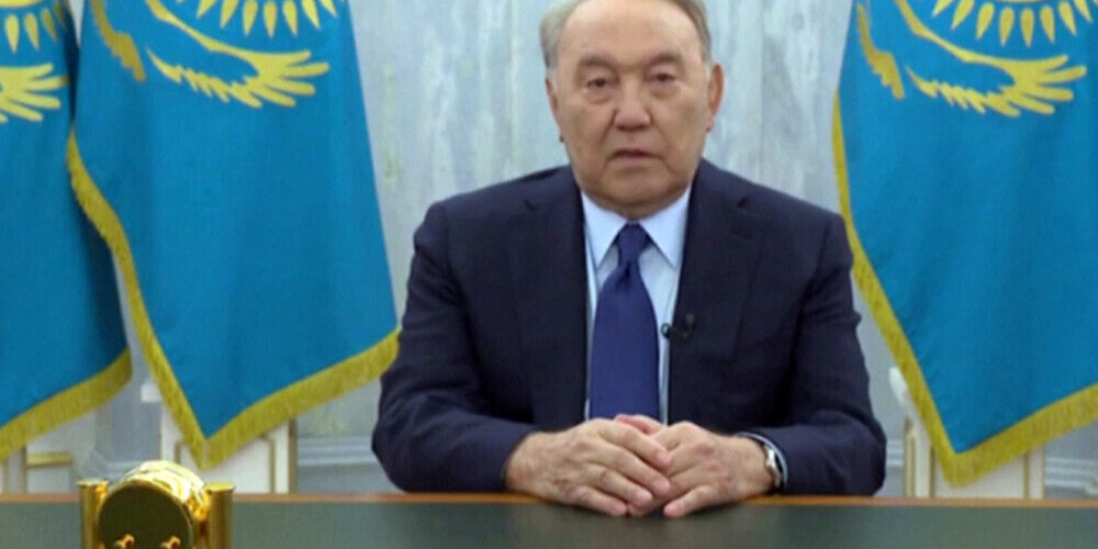 Pēc janvāra protestiem Nazarbajeva ģimene pakāpeniski zaudē savas pozīcijas.