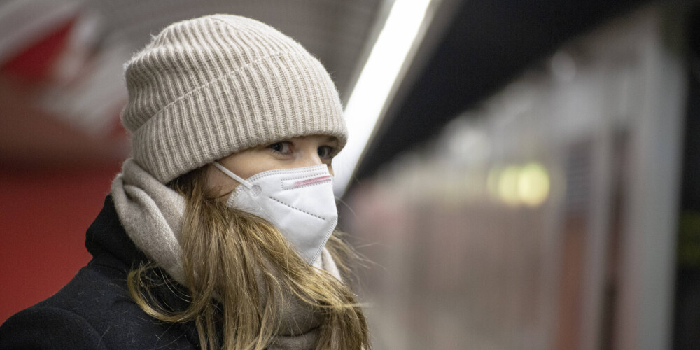 No 25. janvāra publiskās vietās derīgas būs tikai medicīniskās maskas un respiratori