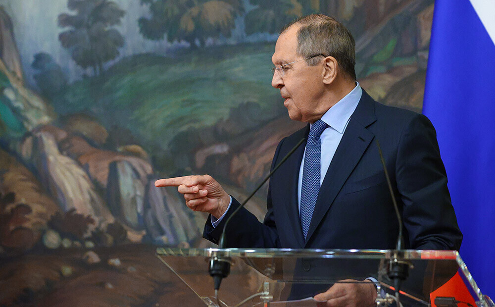 Lavrovs: pirms turpināt sarunas ar ASV par Ukrainu, jāsaņem atbilde par 