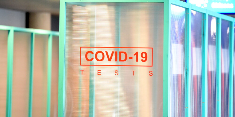 В Риге жителям приходится ждать почти неделю, чтобы сдать тест на Covid-19