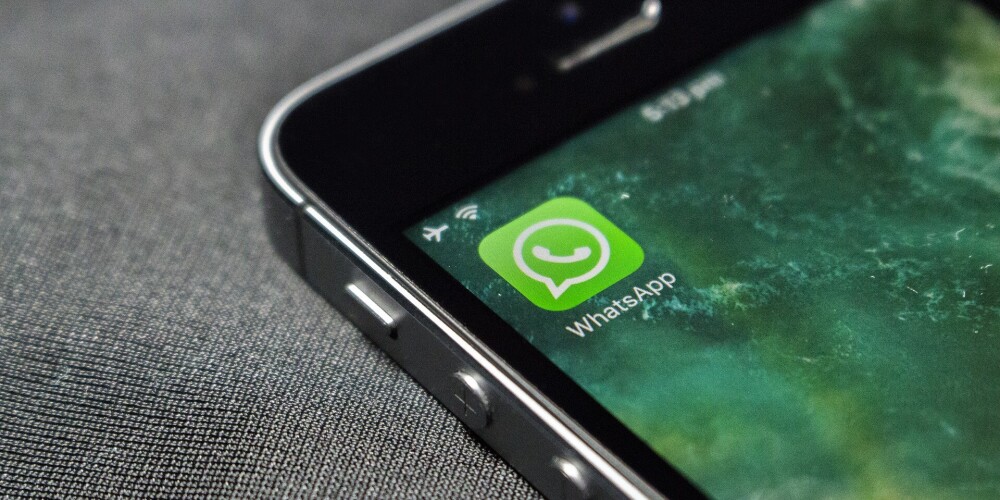 Sievietei piespriež nāvessodu par zaimojošu ziņu nosūtīšanu "WhatsApp"