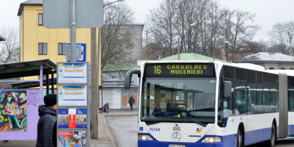 С понедельника в Риге изменены названия трех автобусных маршрутов