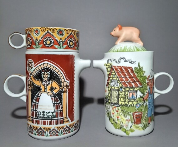 Cūciņa un kafijas suvenīru komplekts "Rīga". Vāciņa autore Beatrise Kārkliņa, dekora autore Ilga Dreiblate, formas autors Levons Agadžanjans.