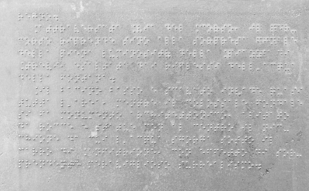 Neredzīgo bibliotēkā tapis pirmais dievturu izdevums Braila rakstā