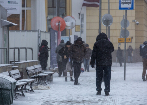 Cipule: tuvākajās dienās gaidāmi pat 10 000 inficēšanās gadījumi dienā; ierobežojumi šobrīd nav nepieciešami