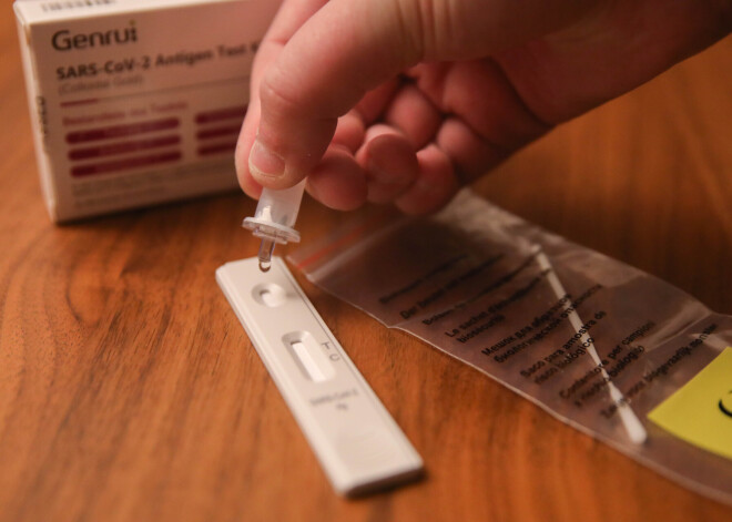 Kas tiek darīts, lai mazinātu Covid-19 testēšanas sistēmas noslodzi? Komentē veselības ministrs