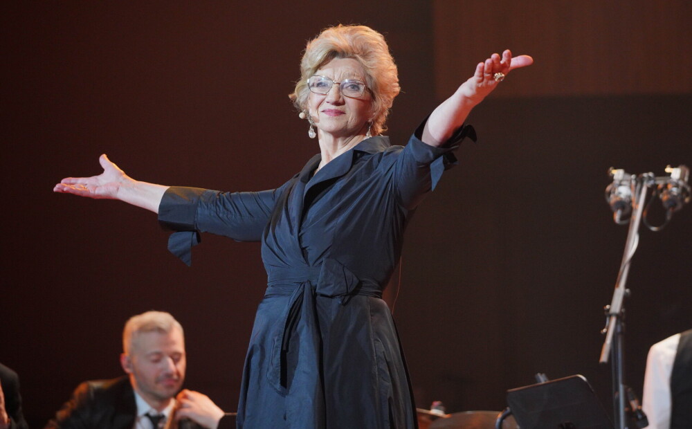 PHOTO: Anniversary concert of the artist Margarita Vilcāne with musicians loved in Latvia