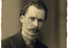 Fundamentālās “Zaļās zemes” autors Andrejs Upīts.