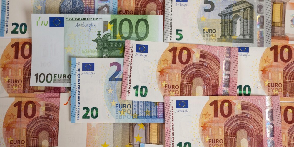 Eiropa meklē dižgarus, ko attēlot uz jaunajiem eiro