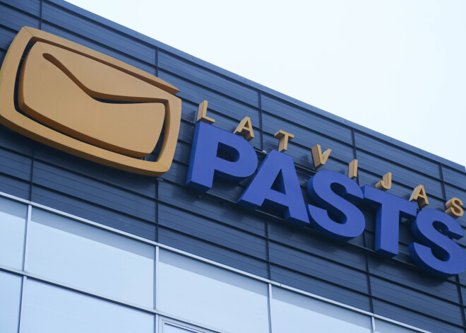 Latvijas Pasts просит клиентов набраться терпения: многие почтальоны отсутствуют из-за Covid-19