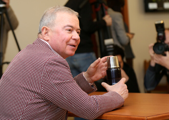 Lembergs lūdz tiesu izlaist viņu no cietuma